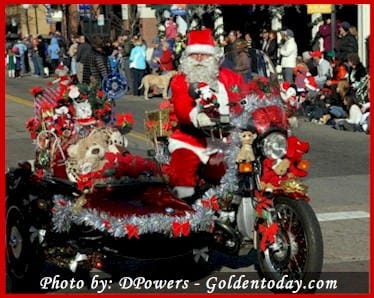 Olde Golden Christmas on Parade