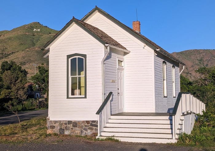 Guy Hill School on a bright summer morning - Golden History Park