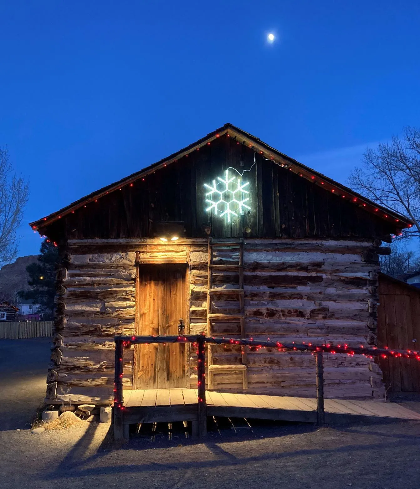 Yuletide Cabin