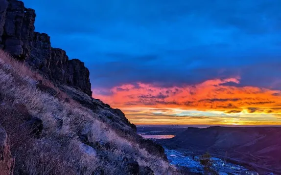 From the North Table Mountain to Lookout Mountain