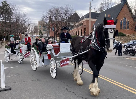 1-3PM Free Holiday Carriage Rides