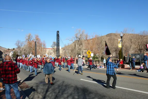 Holiday Parade Puzzle